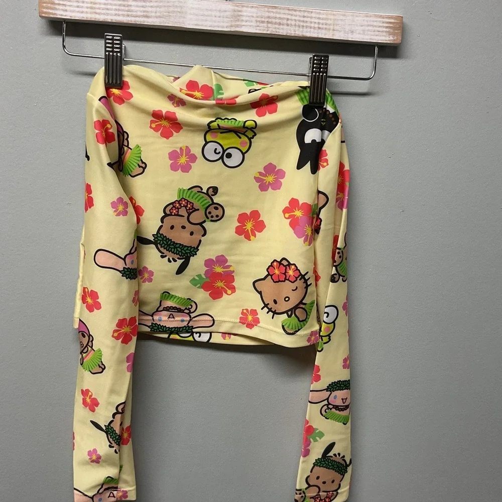 Hello Kitty and Friends‎ Long Sleeve Rash Guard Swim Top UPF 50+ Size M 7-8